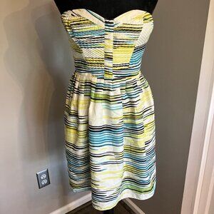 Devlin Strapless sweetheart neckline fitted‎ bodice mini dress size xsmall